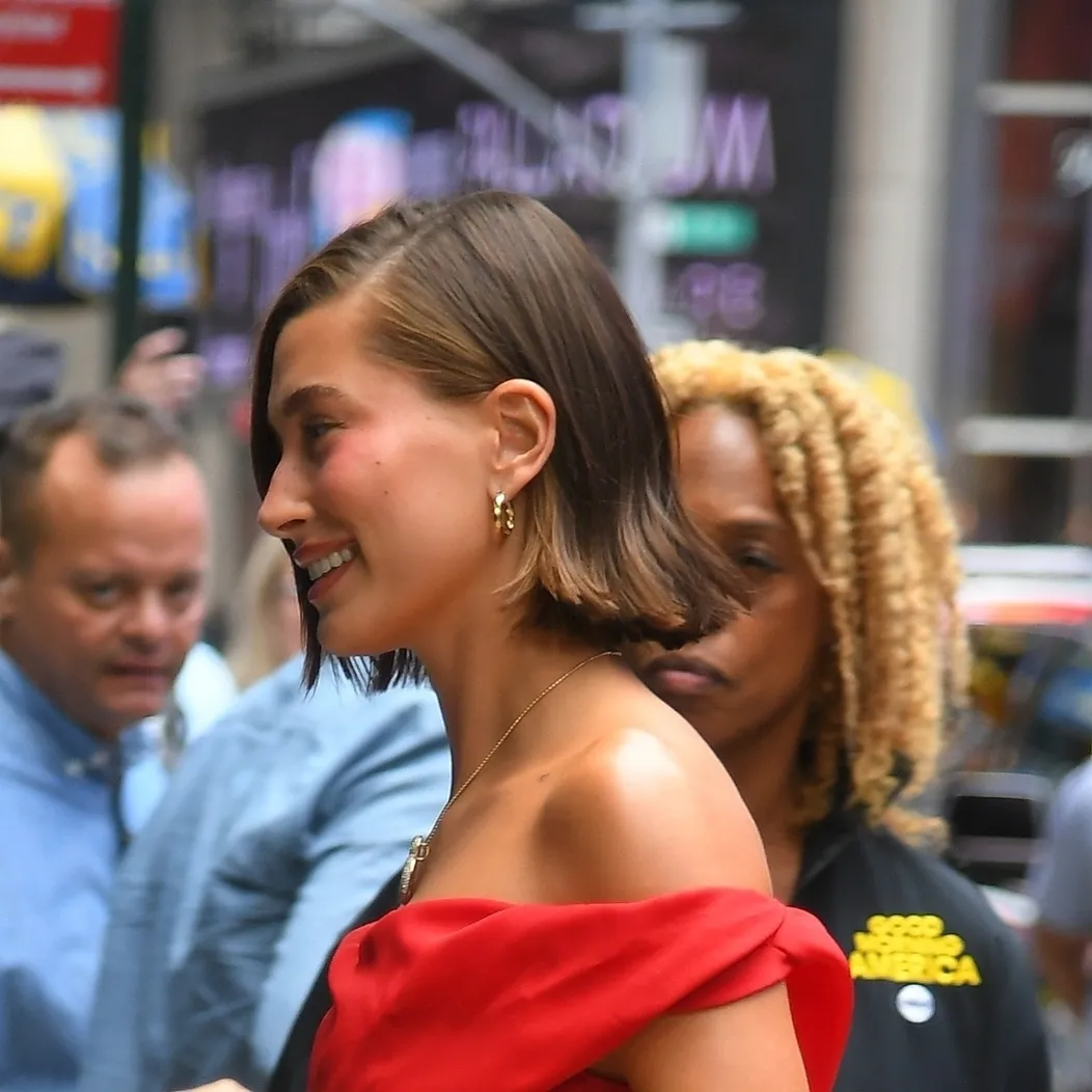 Hailey Bieber