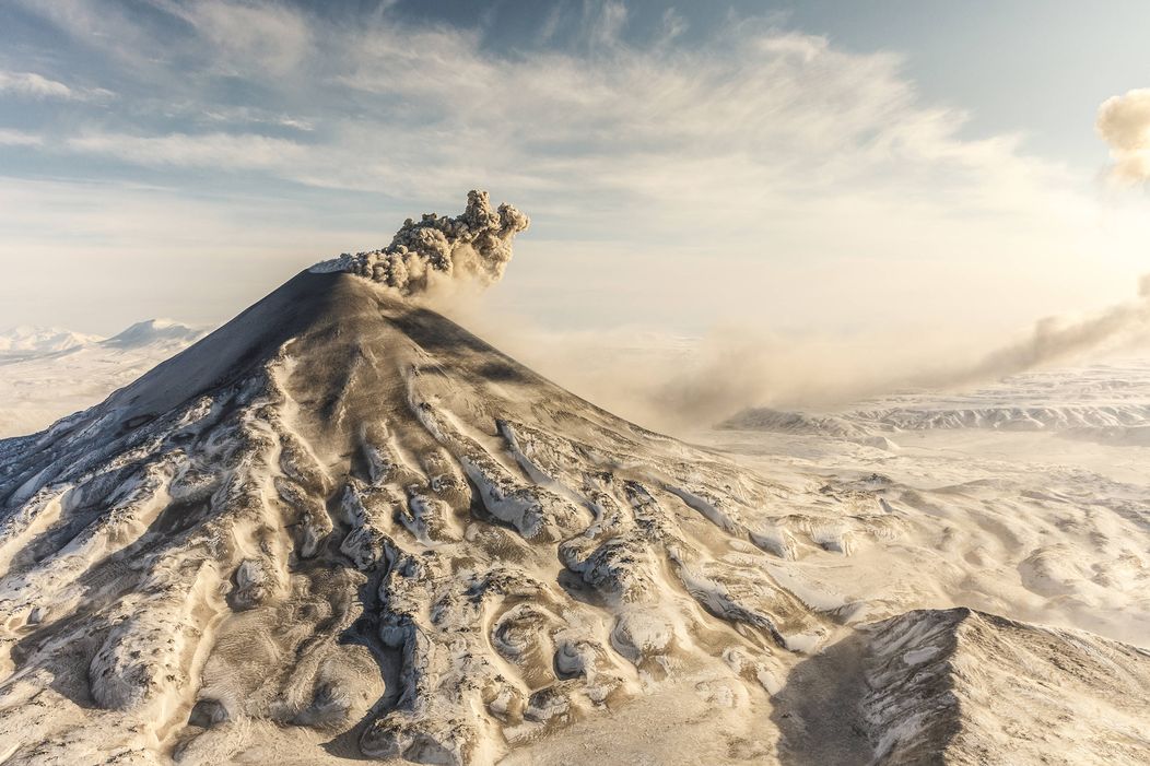 The Fourth Phase: Na hrane