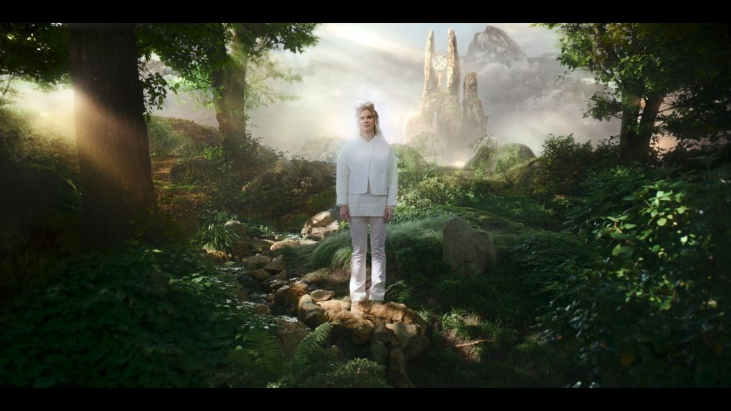 Záber z 1. epizódy minisérie Vedma