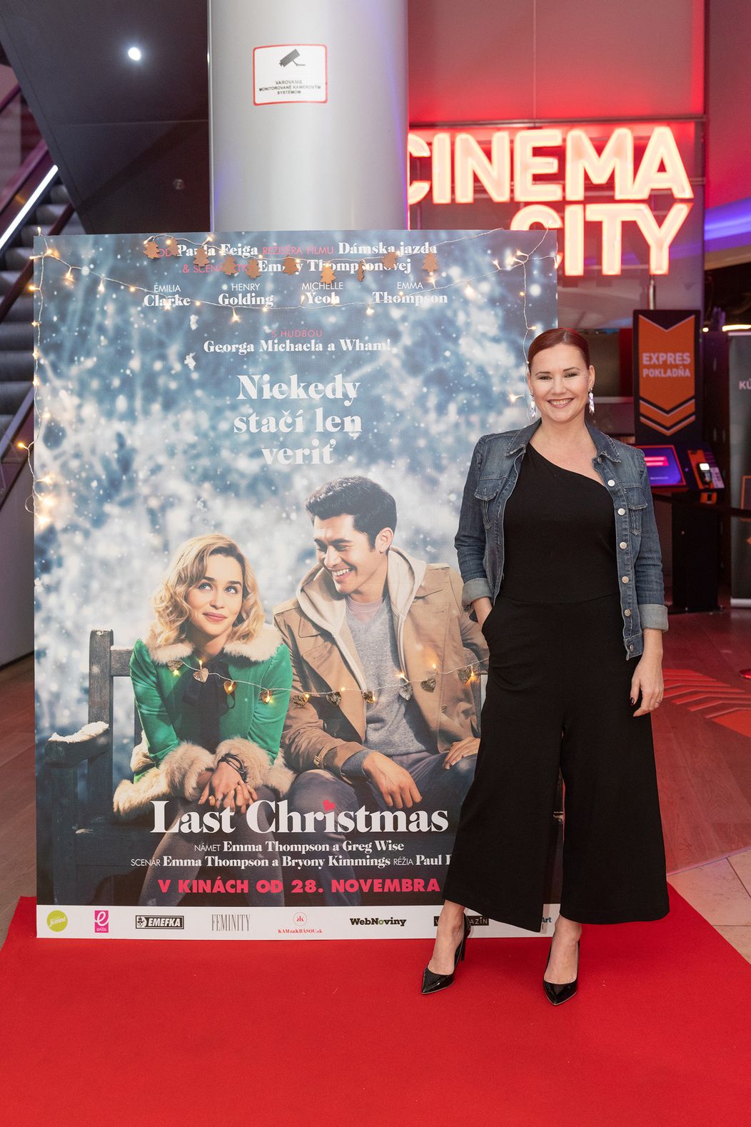 Barbora Krajčírová na premiére filmu Last Christmas