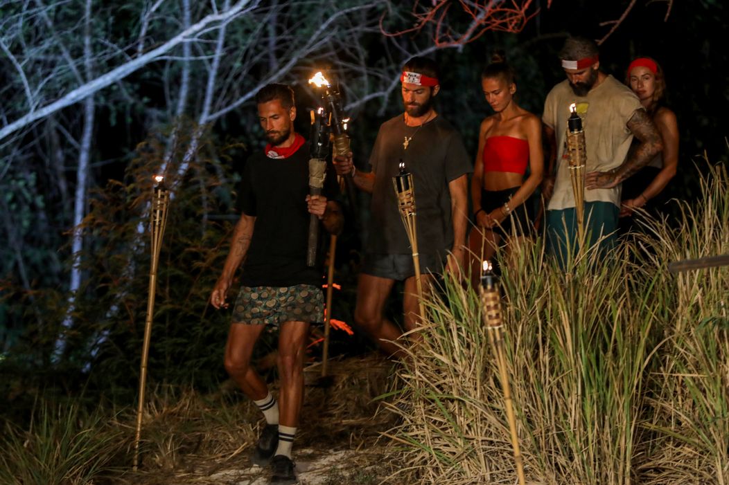 Po dueli s Tomášom opustil šou Survivor Matěj.