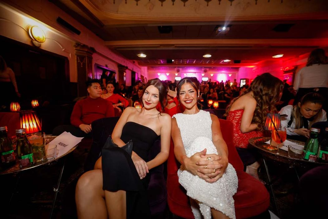 Slávnosté premietanie finále Ruže pre nevestu Česko