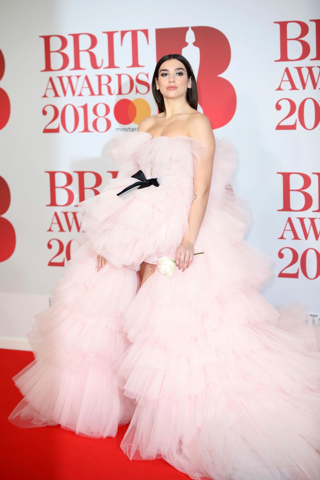 Dua Lipa na Brit Awards 2018
