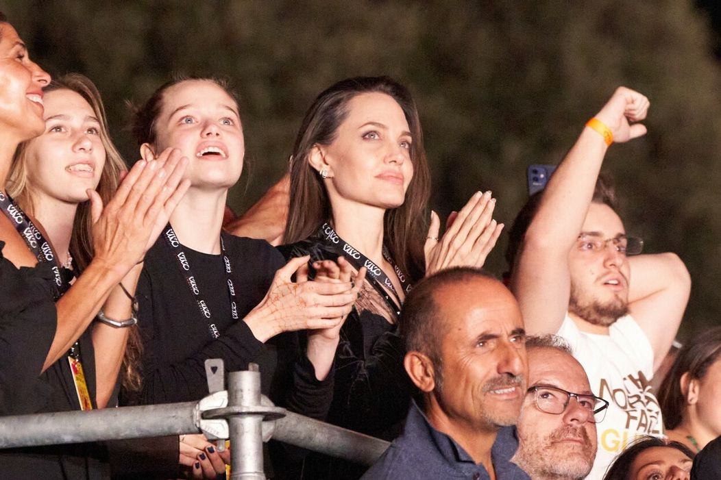 Angelina s dcérou na koncerte