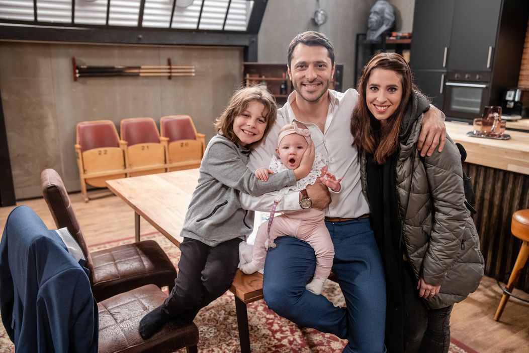 Alex so svojimi deťmi.