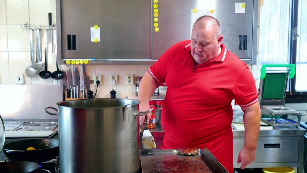 Na nože - Stejk medium rare