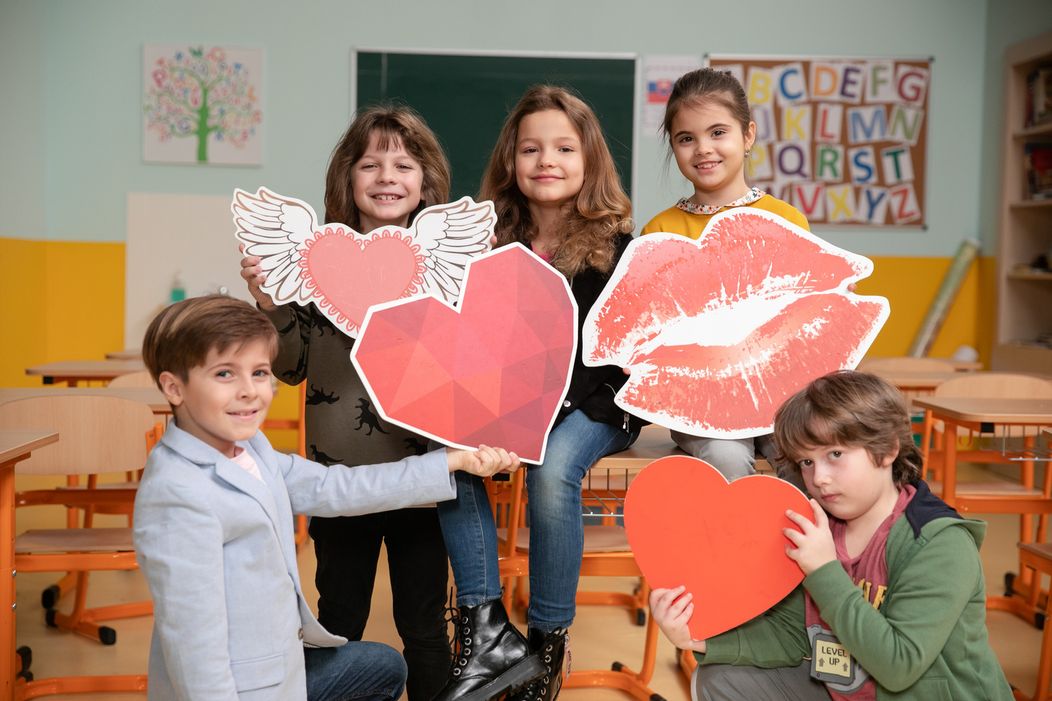 Deti z Oteckov: Maroško, Tobiasko, Izabelka, Laura a Danko