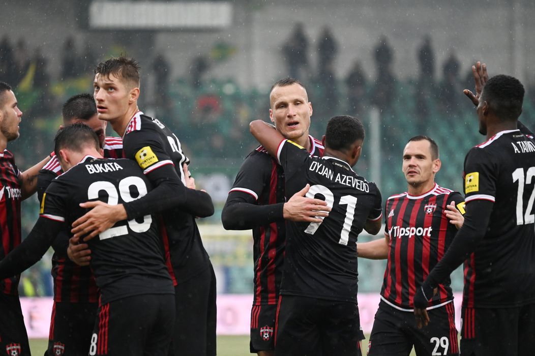 Do neba a do pekla: Spartak Trnava