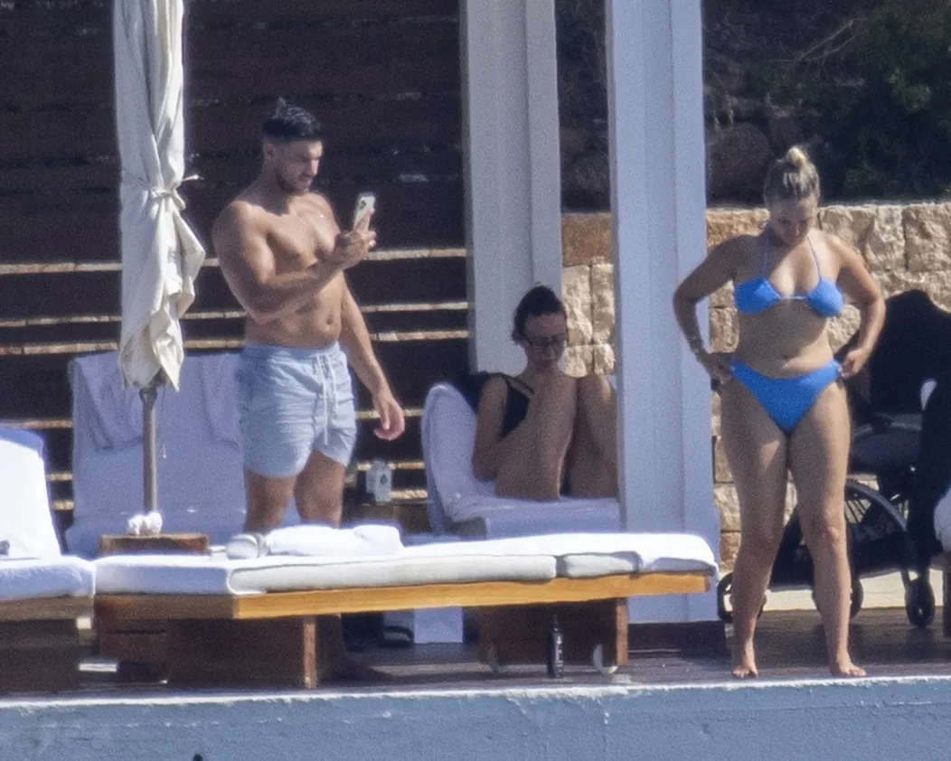 Najnovšie fotky Molly-Mae a Tommyho Furyho