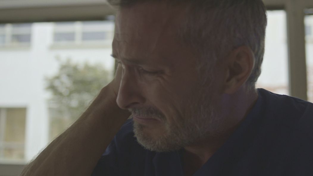 Bolesť je príliš silná.