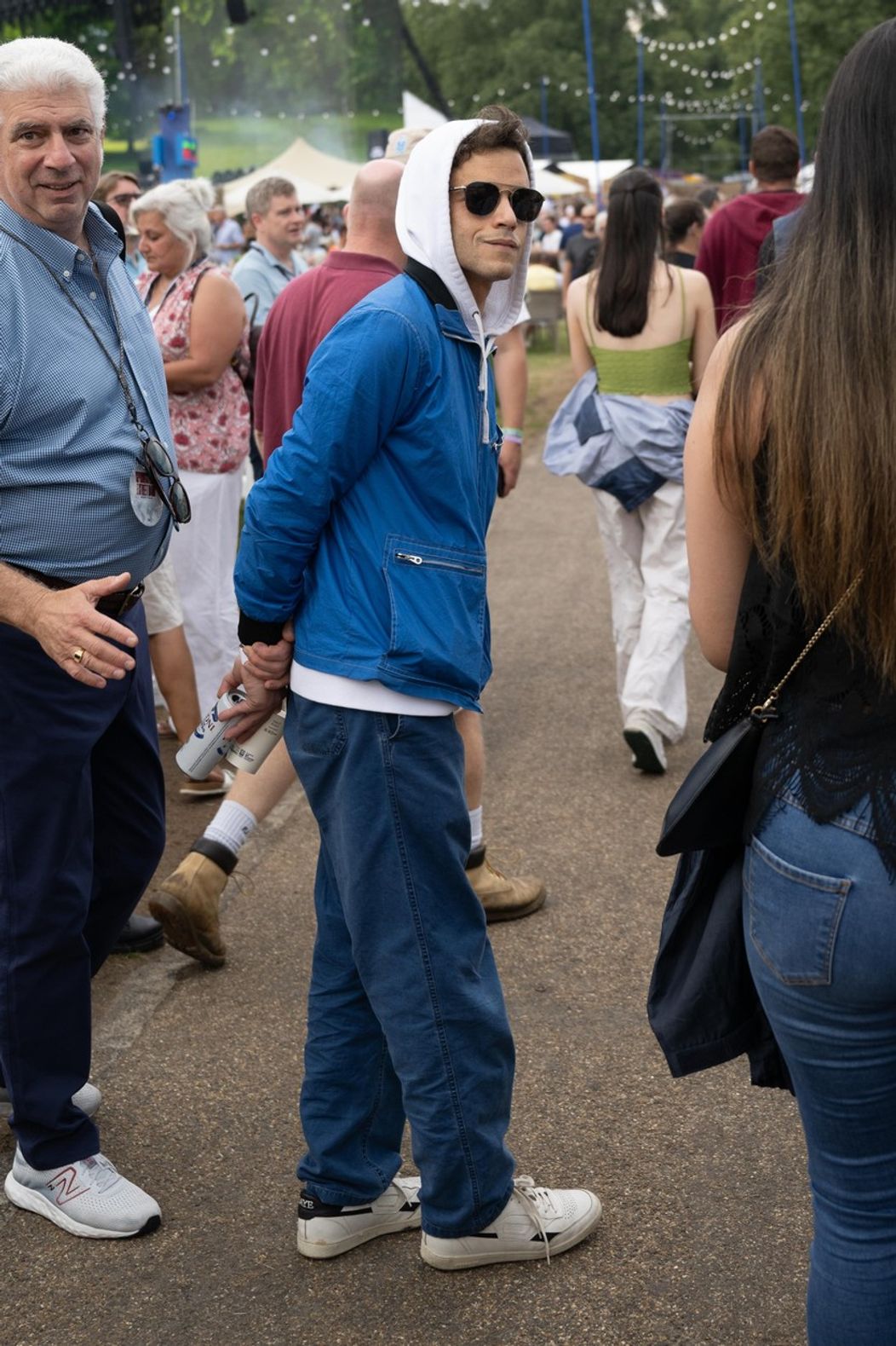 Rami Malek s neznámou ženou