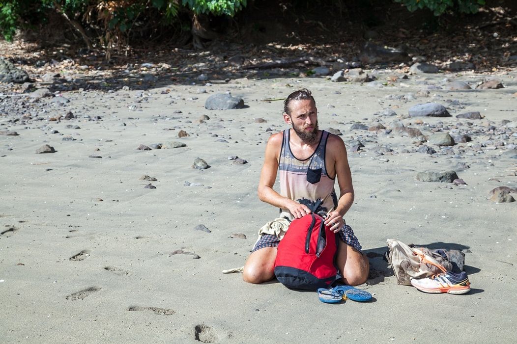 Yury opúšťa Ostrov