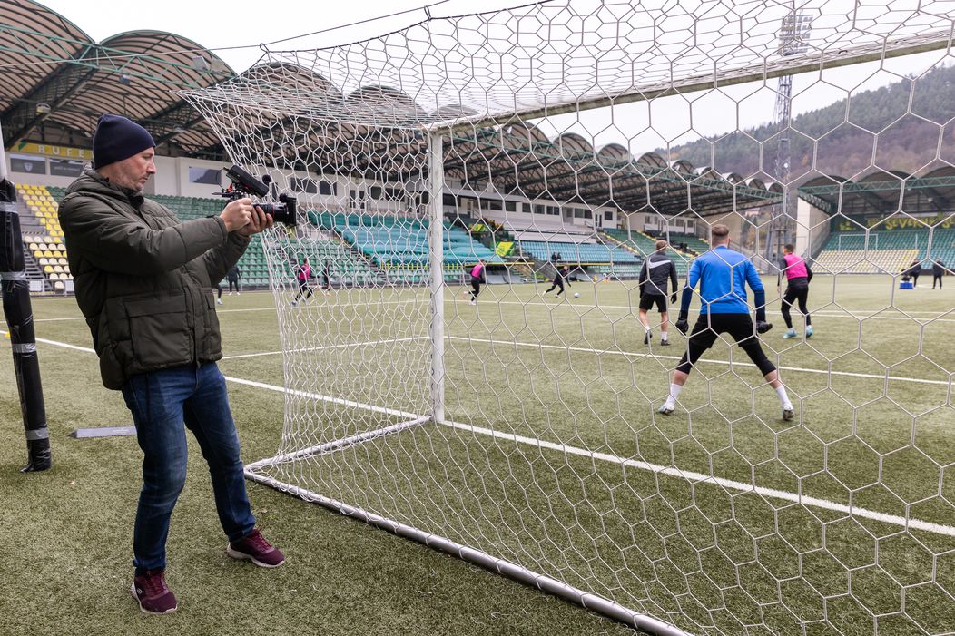 Zábery z nakrúcania dokumentárnej série Do neba a do pekla: Generácia Žilina