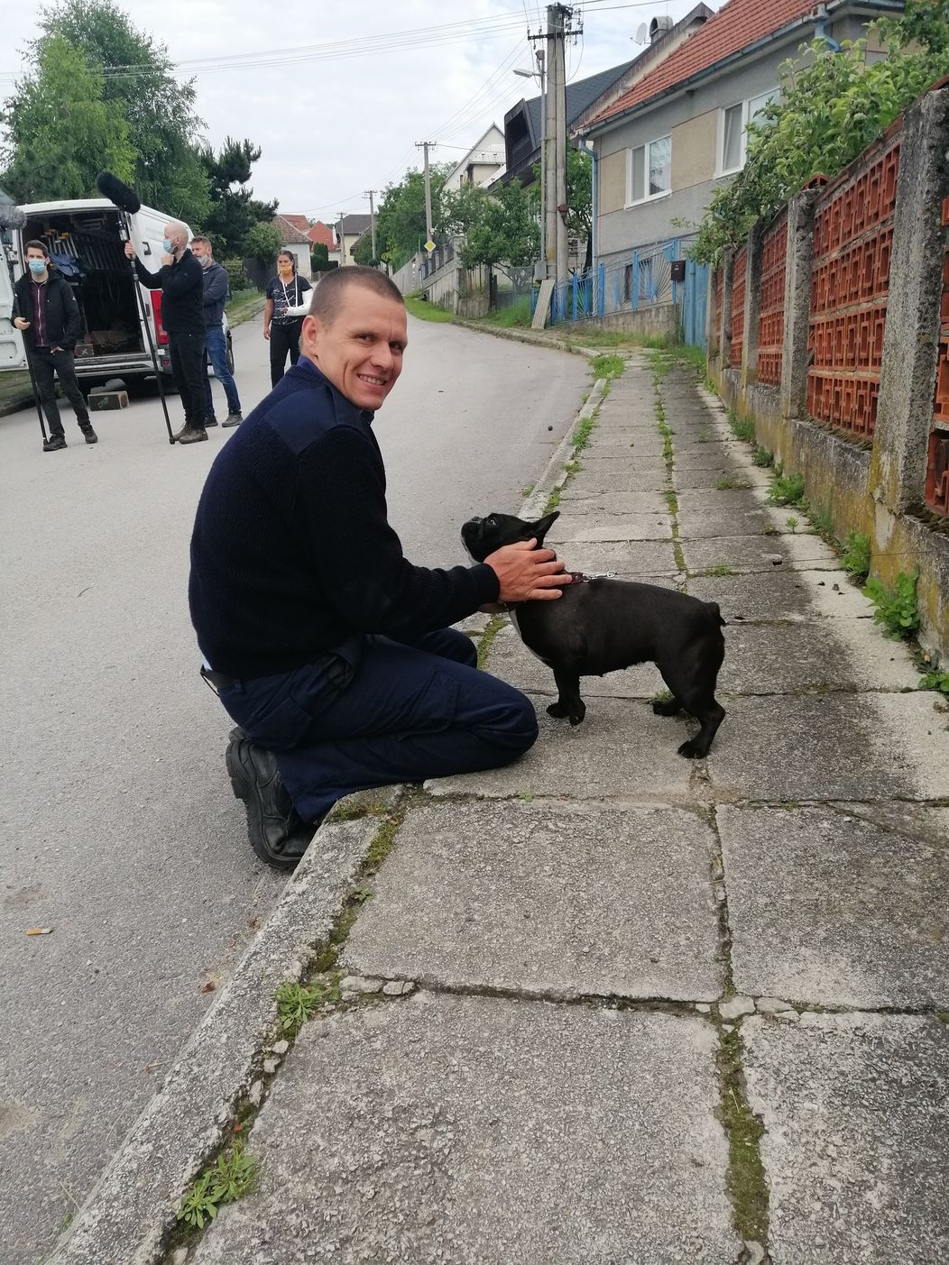 Lievikovitý oblak v obci Kokšov - Bakša. (foto: Samuel Zeleňák)