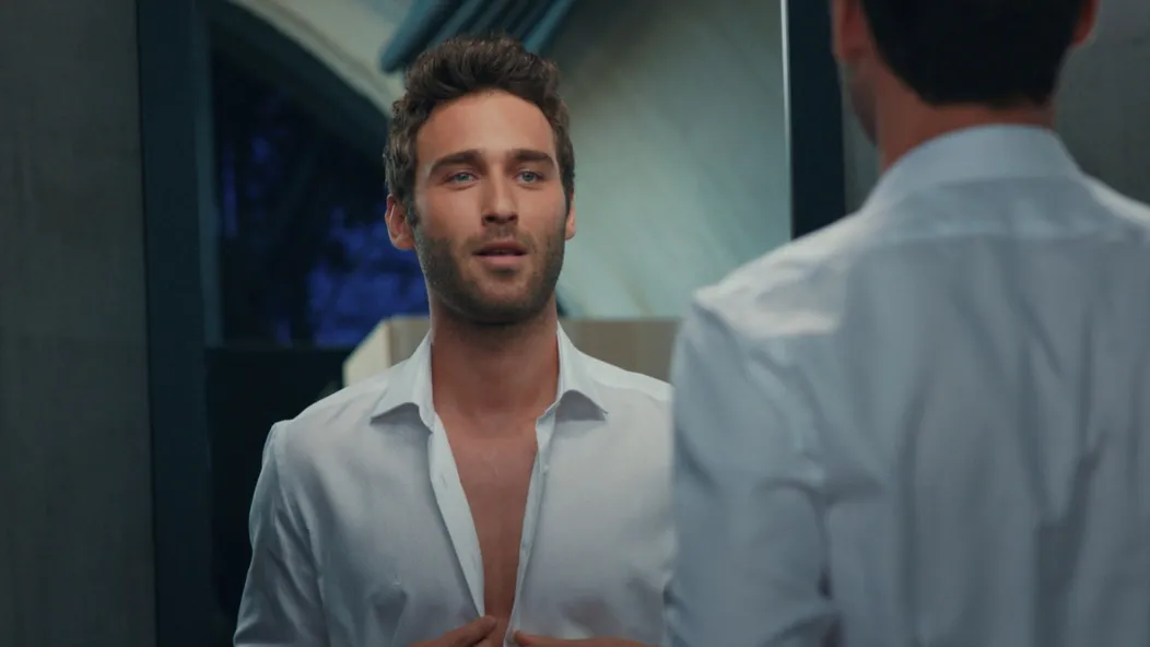 Seçkin Özdemir v seriáli V hre je láska