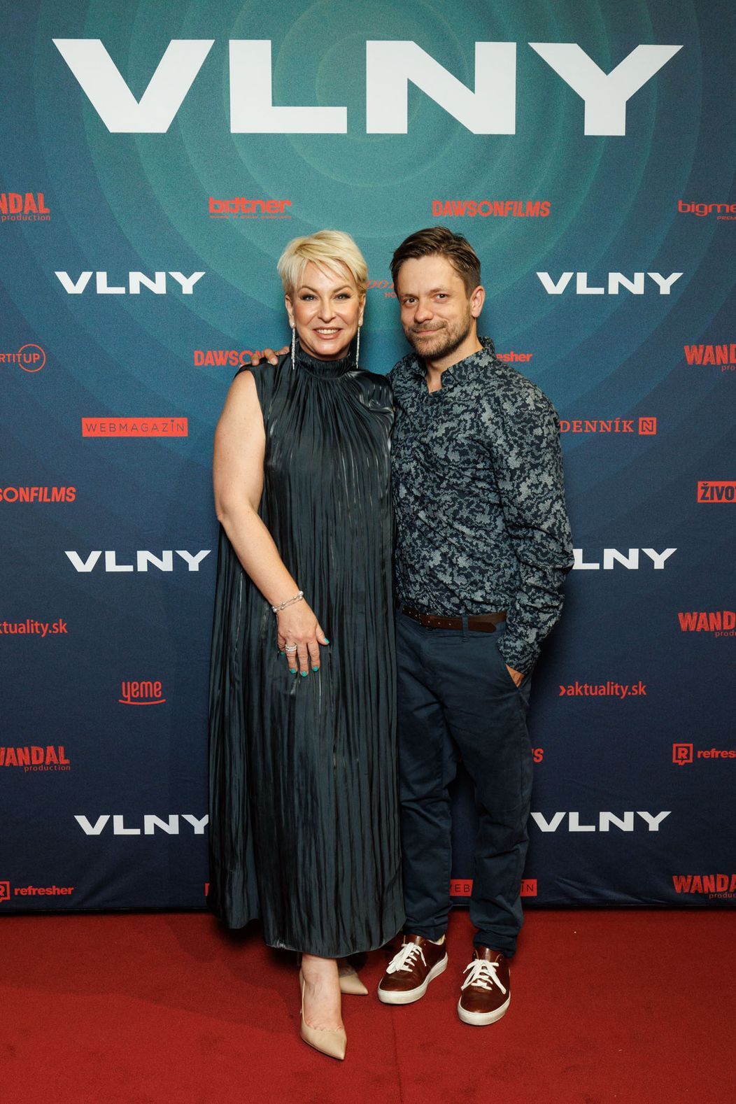 Slávnostná premiéra filmu Vlny