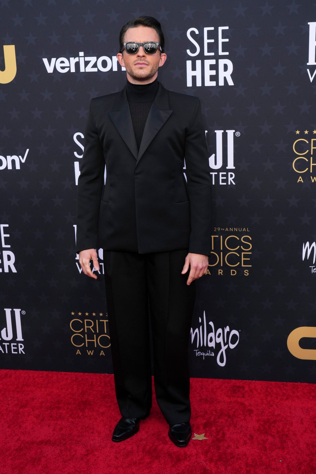 Jonathan Bailey na Critics Choice Awards 2023