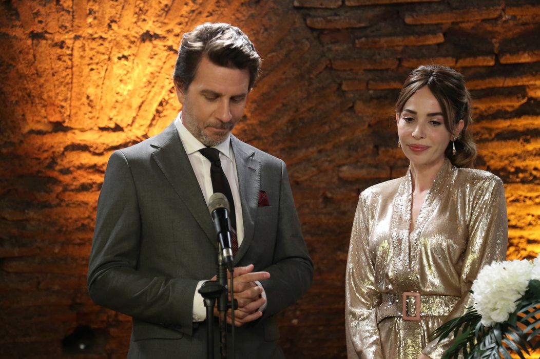 Nová postava zamieša kartami