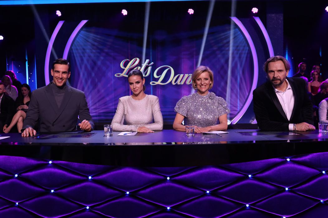 Adam Bardy, Nela Pocisková, Tatiana Drexler a Ján Ďurovčík v šou Let's Dance