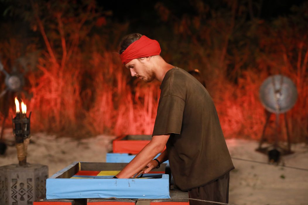 Survivor po 9. kmeňovej rade opustil ďalší člen.