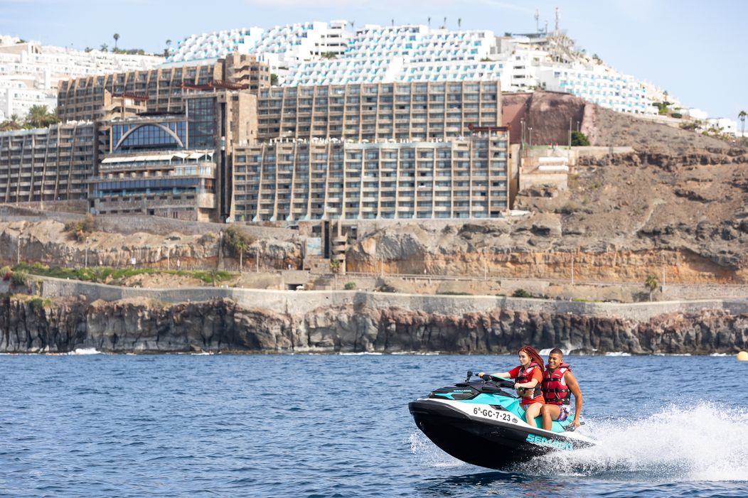 Rachel a Claude na finálovom rande.