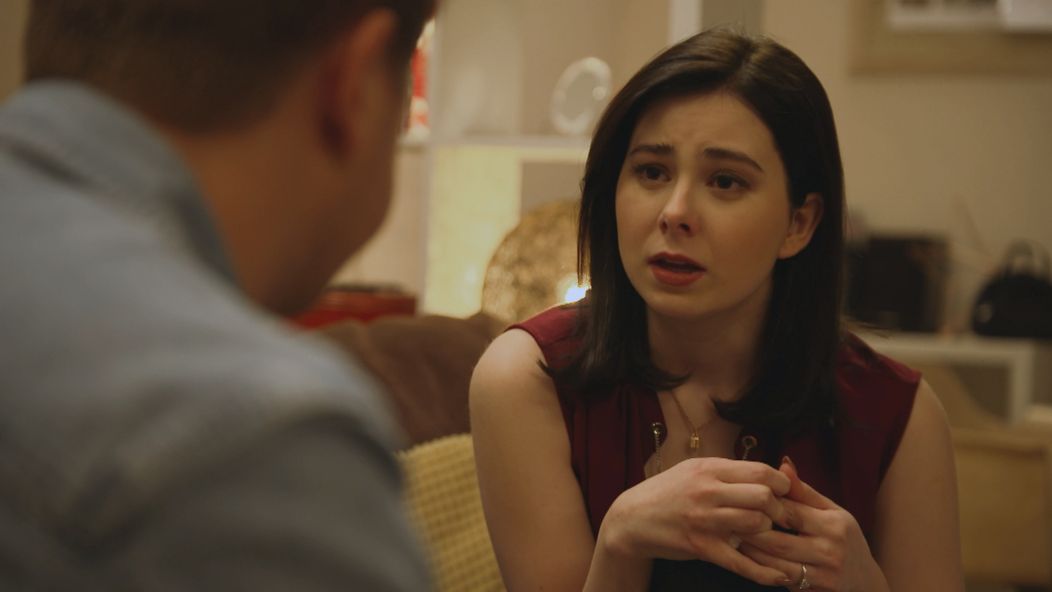 Lenka sa Dávidovi ospravedlnila.