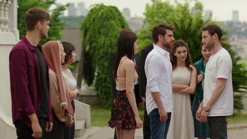 Dve tvare Istanbulu - finale (2).png