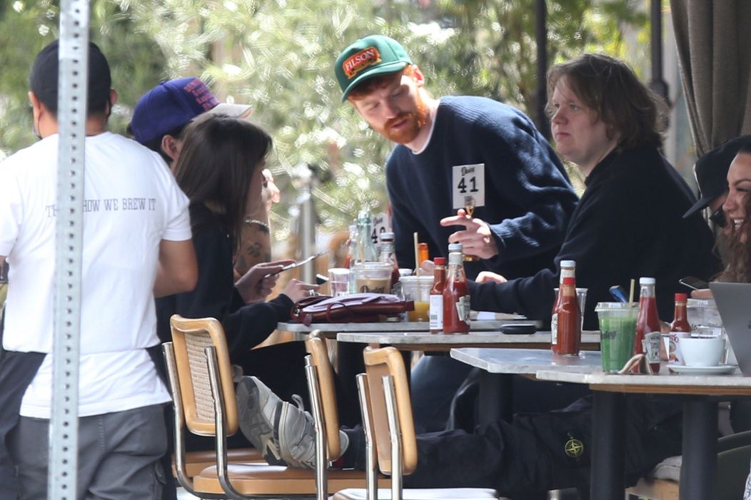 Lewis Capaldi a Ellie MacDowell sa rozišli