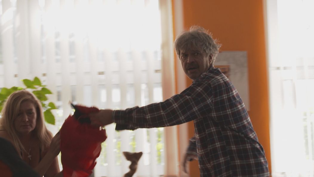 Marek pristohol svojho šéfa s milenkou.