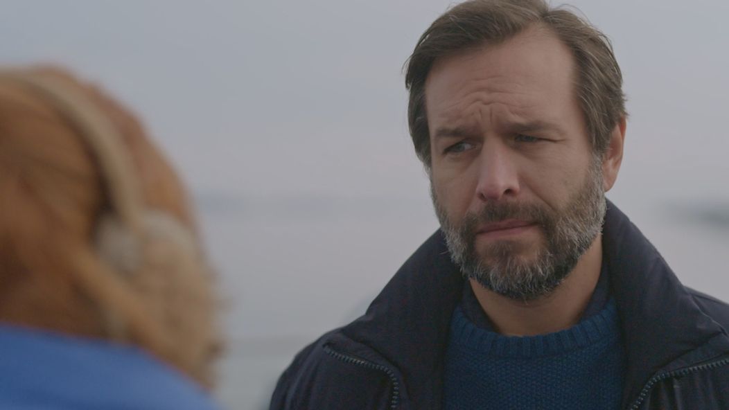 Nikol a Adam sa na záver už nebránili svojim citom a pobozkali sa.