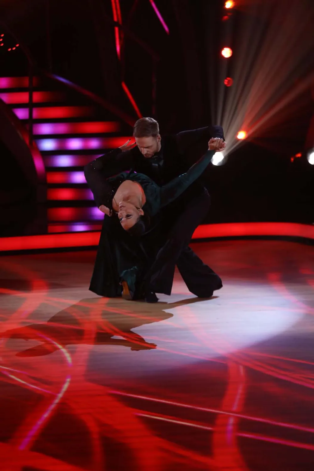 Let´s Dance - 4. kolo - Tanečný parket