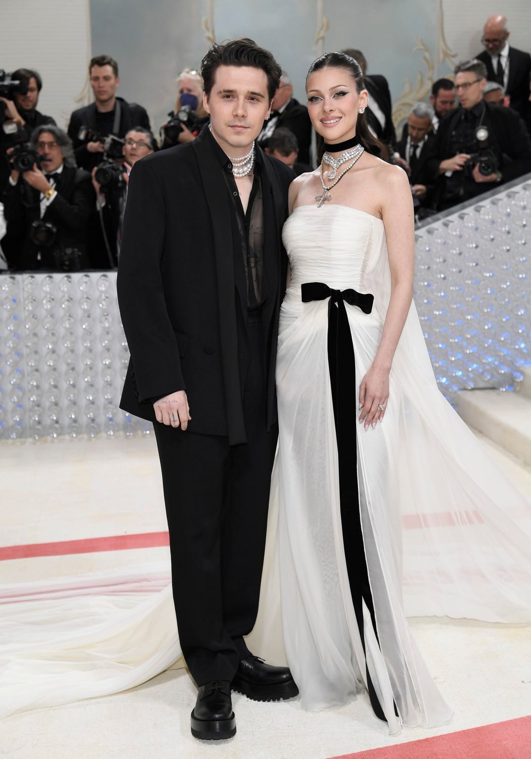 Brooklyn Beckham a Nicola Peltz na Met Gala 2023