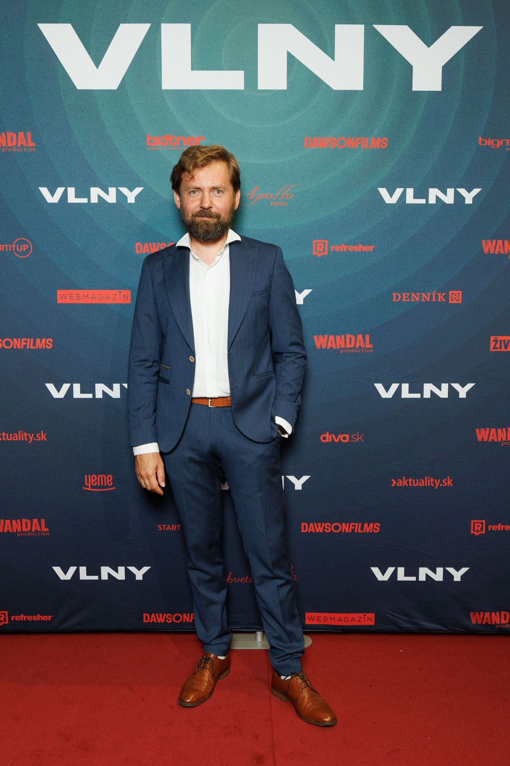 Slávnostná premiéra filmu Vlny