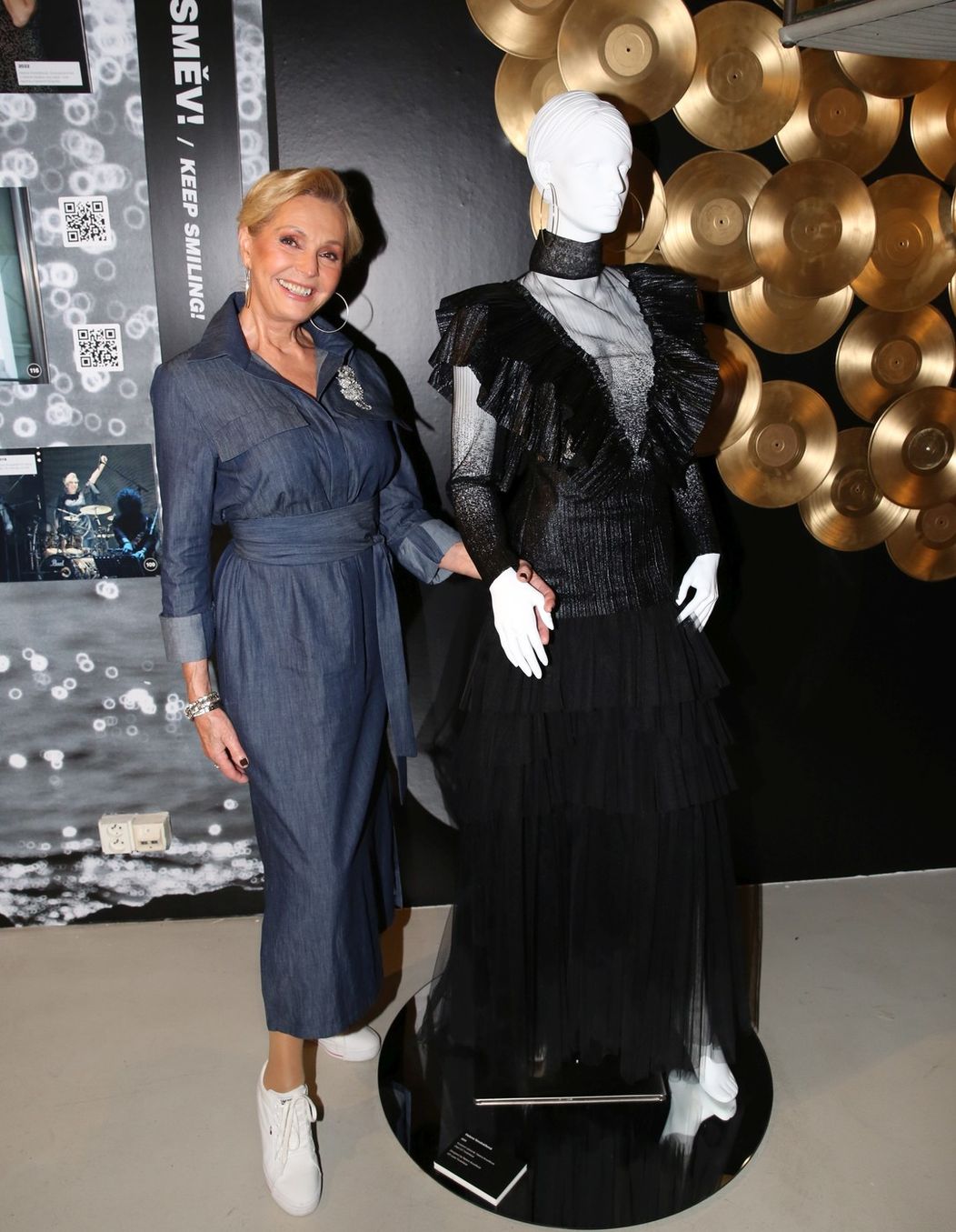 Helena Vondráčková otvorila v pražskom Tancujúcom dome výstavu