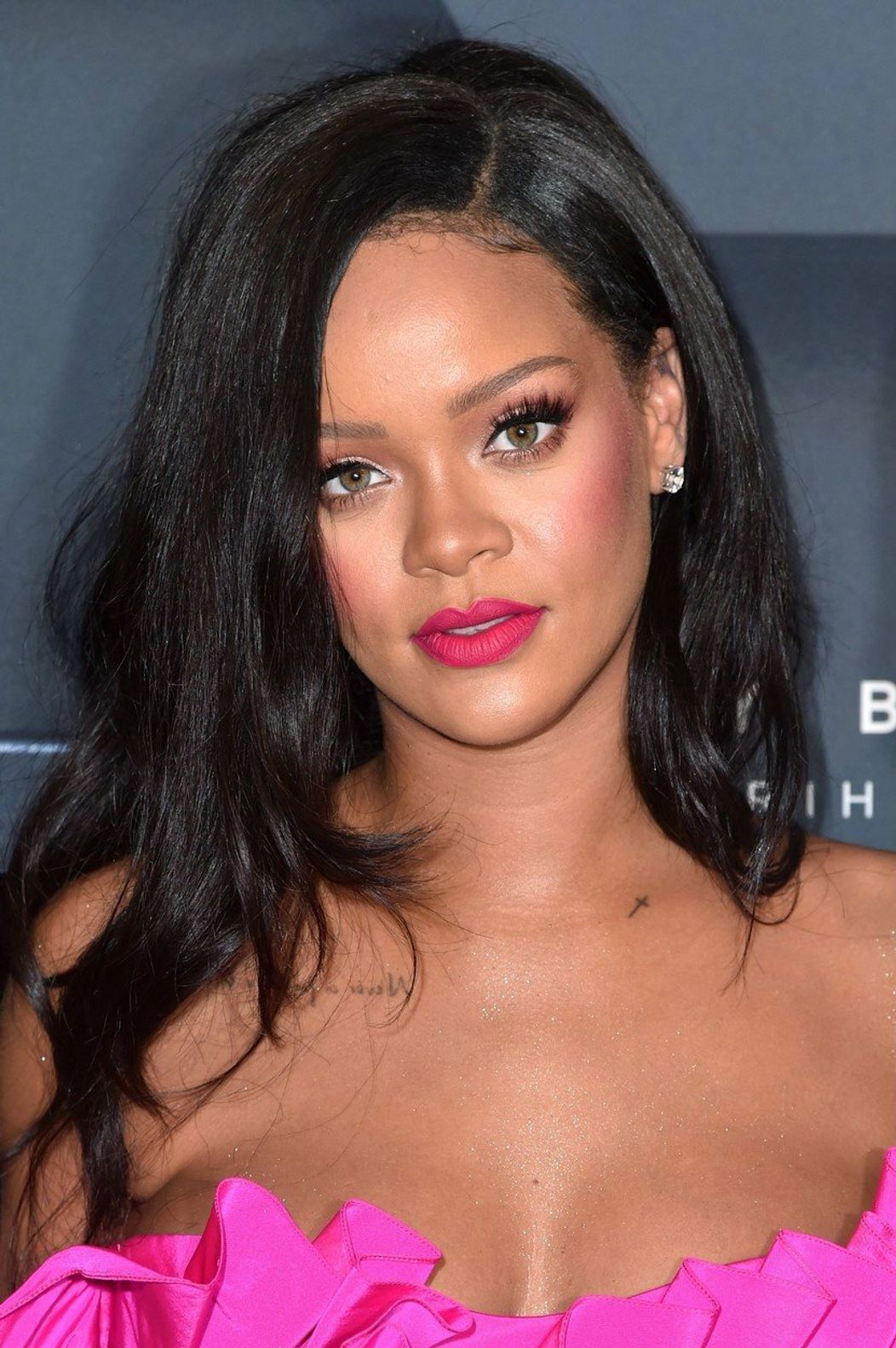 Rihanna na oslave svojej kozmetickej značky Fenty Beauty v parfumérii Sephora