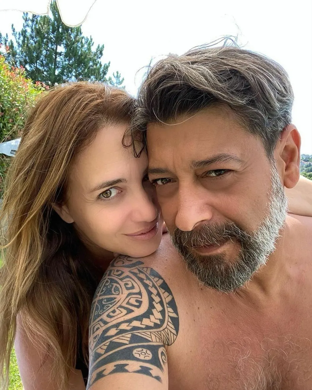 Deniz Uğur s tretím manželom Erdinçom Gülenerom