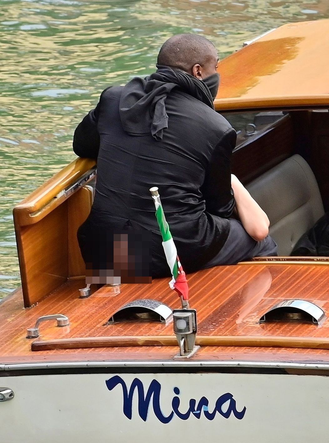 Kanye West to s manželkou prehnali