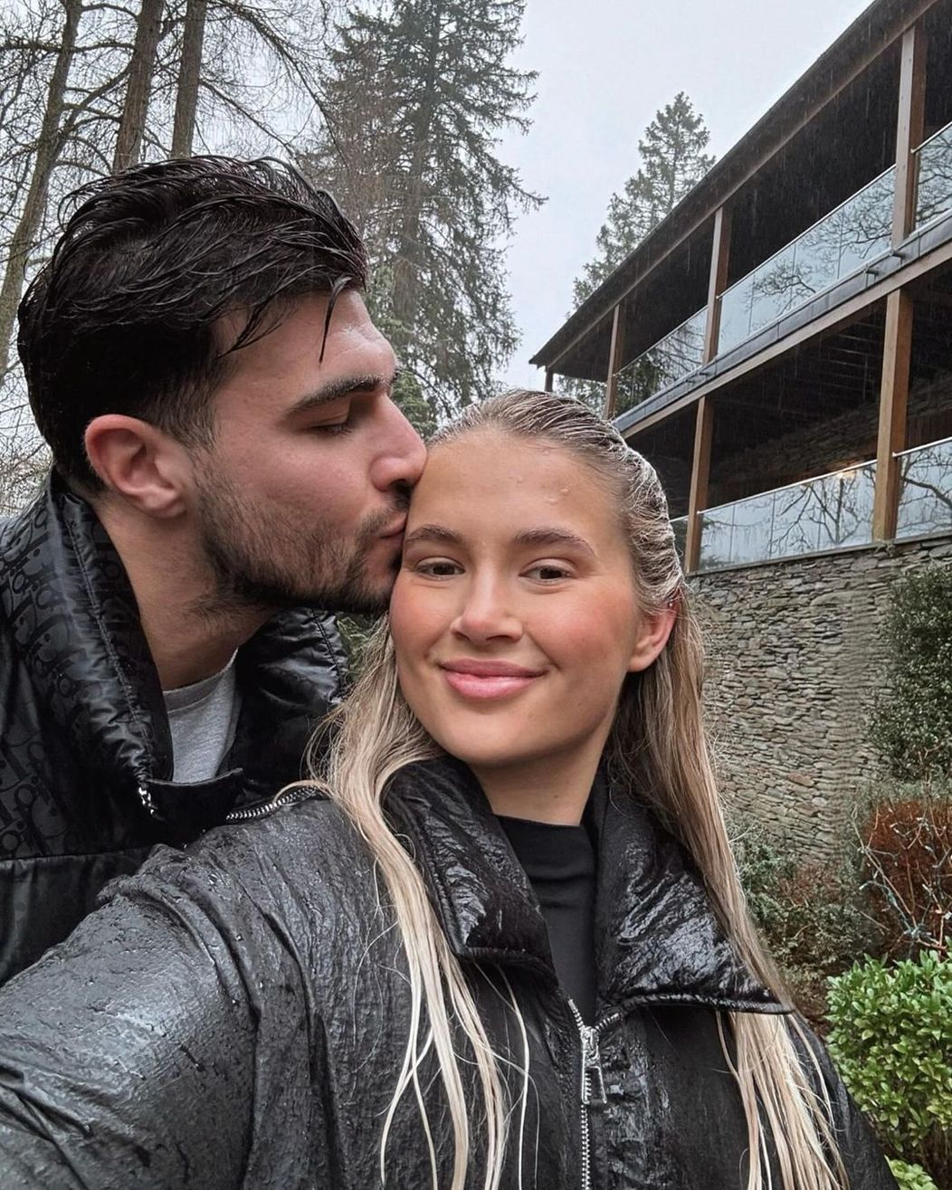 Najkrajšie zábery Molly-Mae a Tommyho Furyho