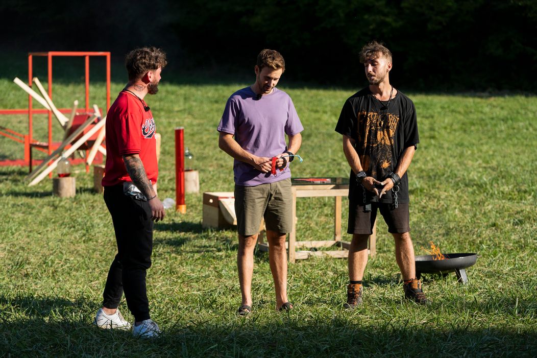 Do duelu ide Peter a Denis, Matúš oslavoval narodeniny