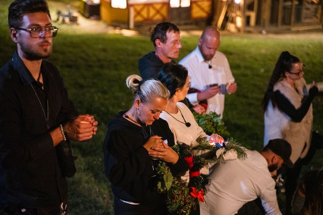 Pamiatka zosnulých - pietna spomienka na Farme