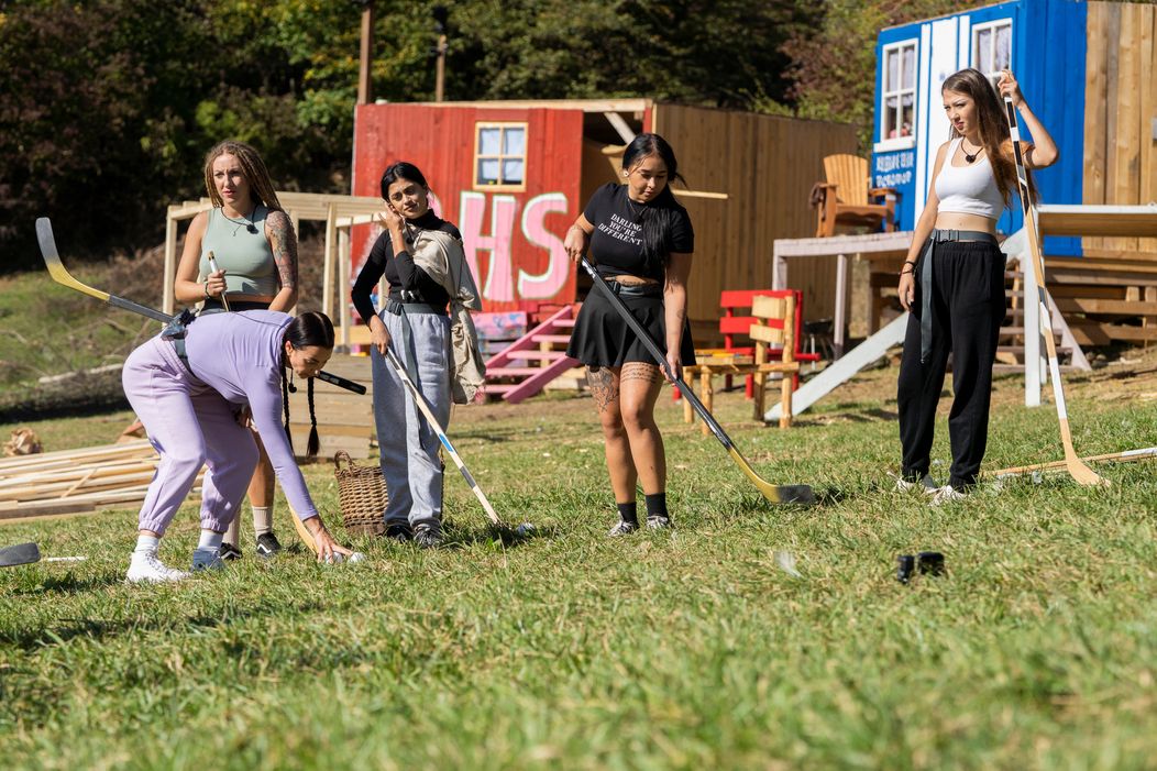 Farmári si zastrieľali na Jána Lašáka, do duelu idú Niki a Viki