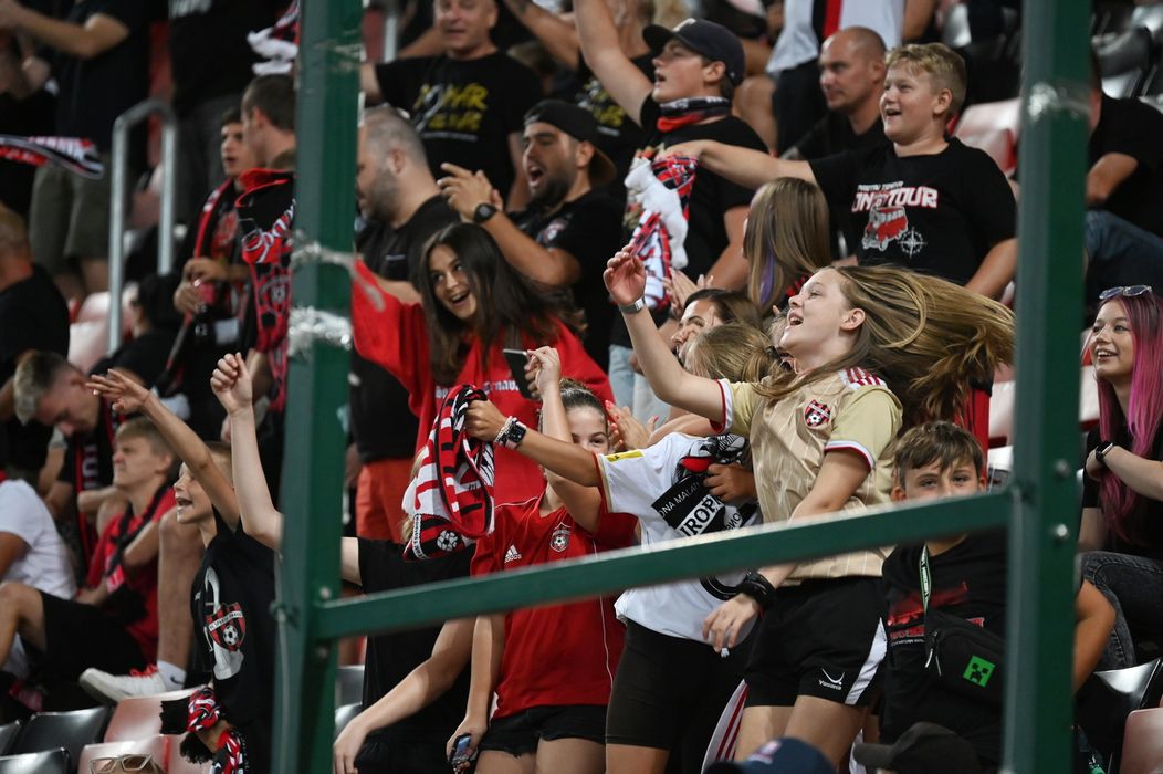 Do neba a do pekla: Spartak Trnava