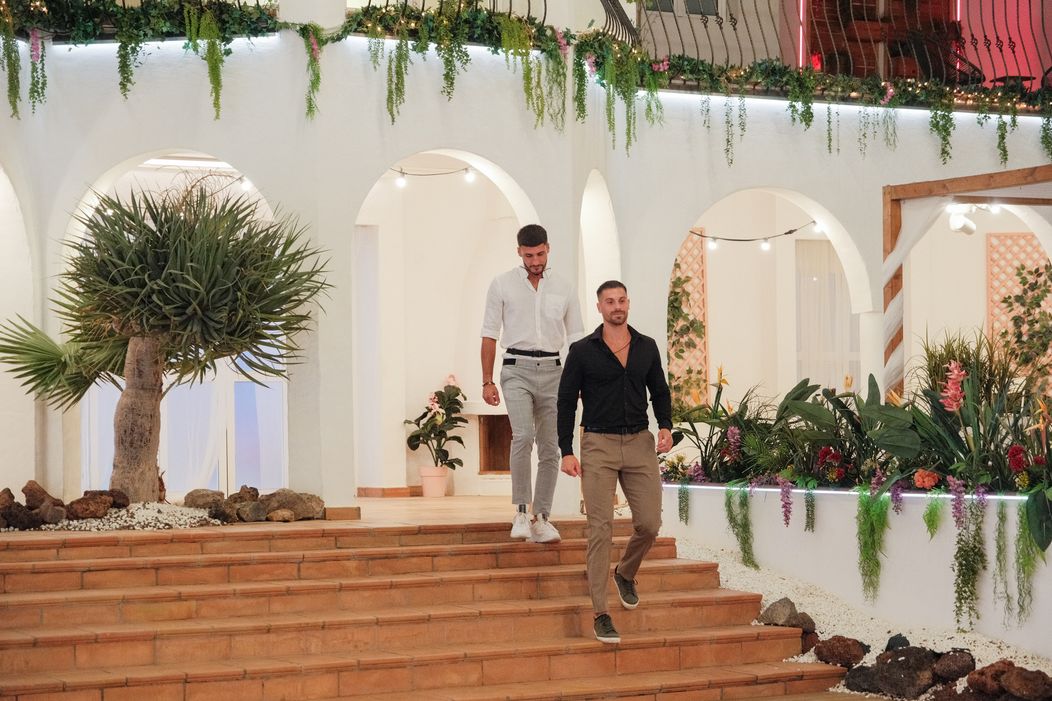 Po príchode bombshellov Adama a Lukáša a novom recouplingu nastal zvrat.