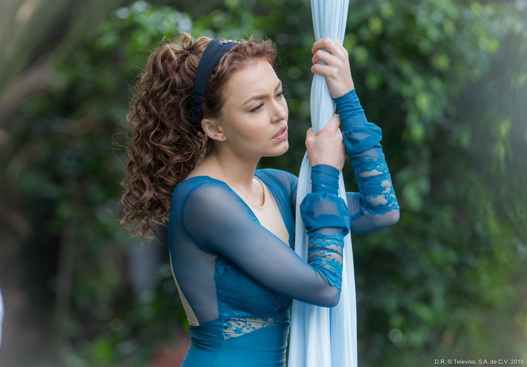 Tri sestry - Angelique Boyer ako Ana Leticia