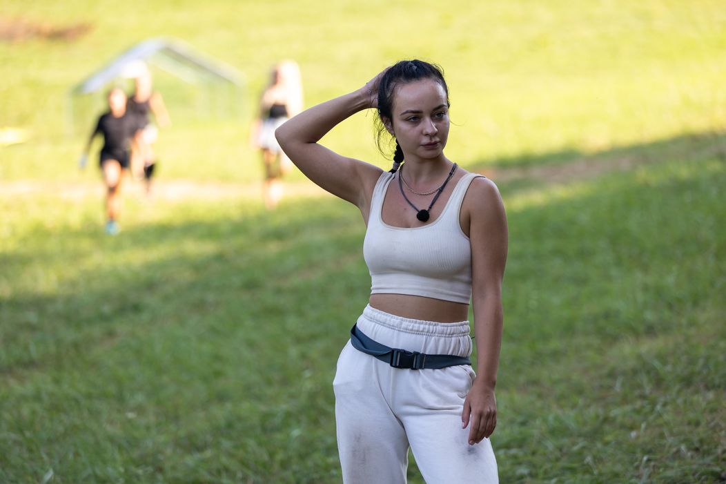 Na statok prišli nový obyvatelia, Roman zacítil rezne ...