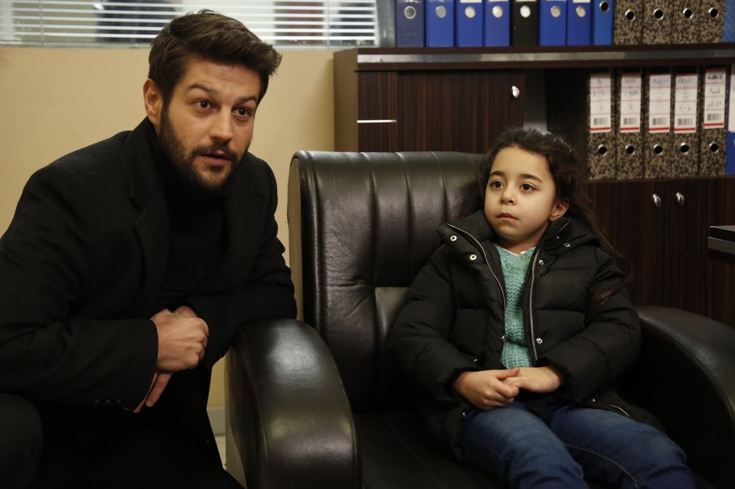 Serhat Teoman v seriáli Matky a dcéry