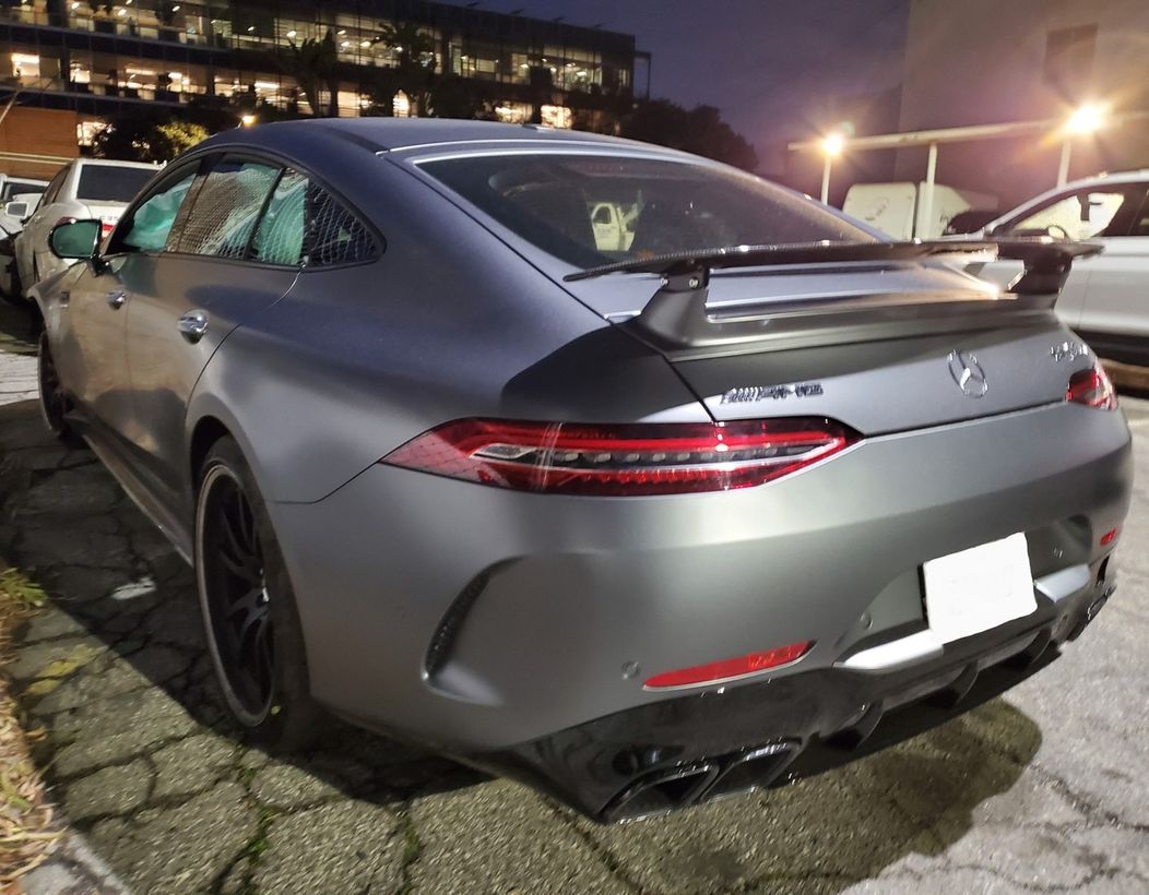 Na zábere auto, ktoré podľa zdrojov TMZ šoféroval Pete Davidson