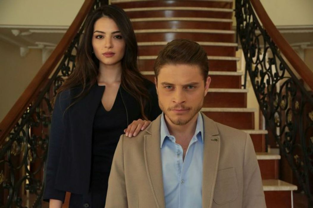Nekonečná láska - Ali Burak Ceylan a Kaan Urgancıoğlu