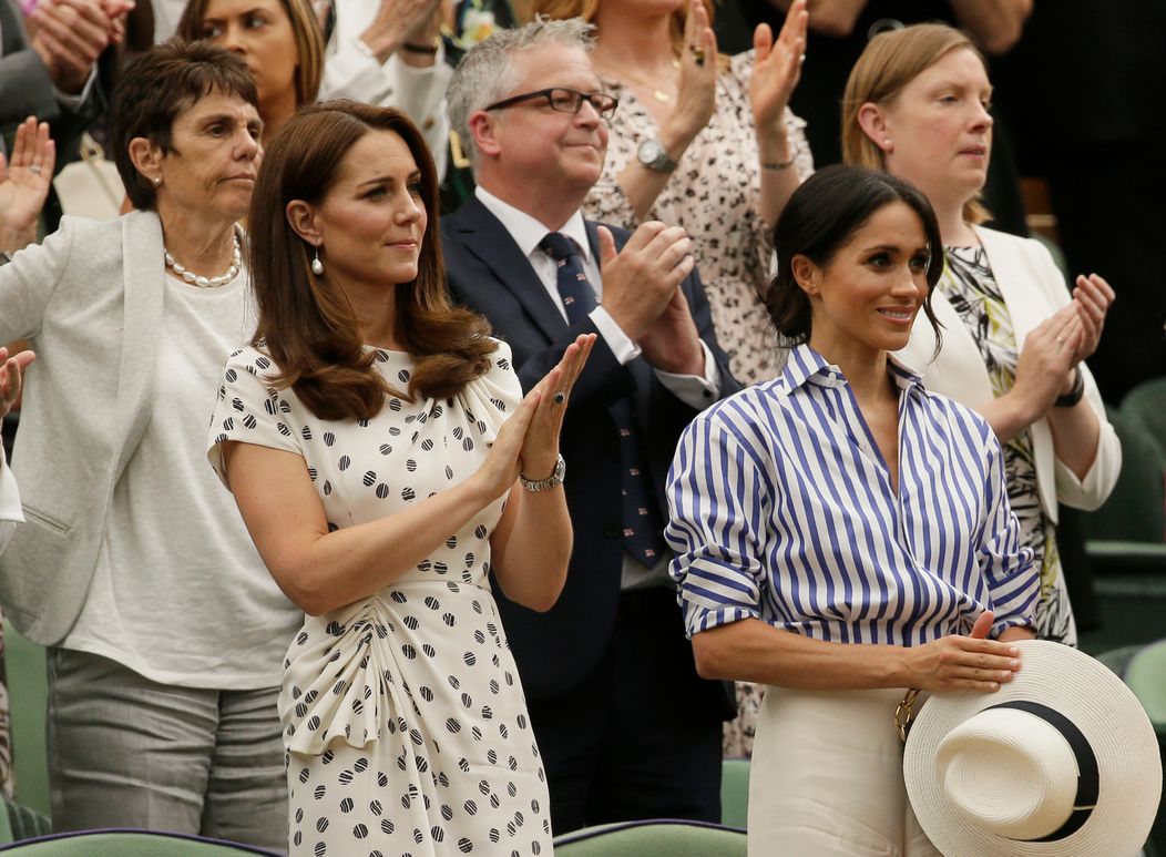 Kate Middleton (36) a Meghan Markle (36) na ženskom finále Wimbledonu.