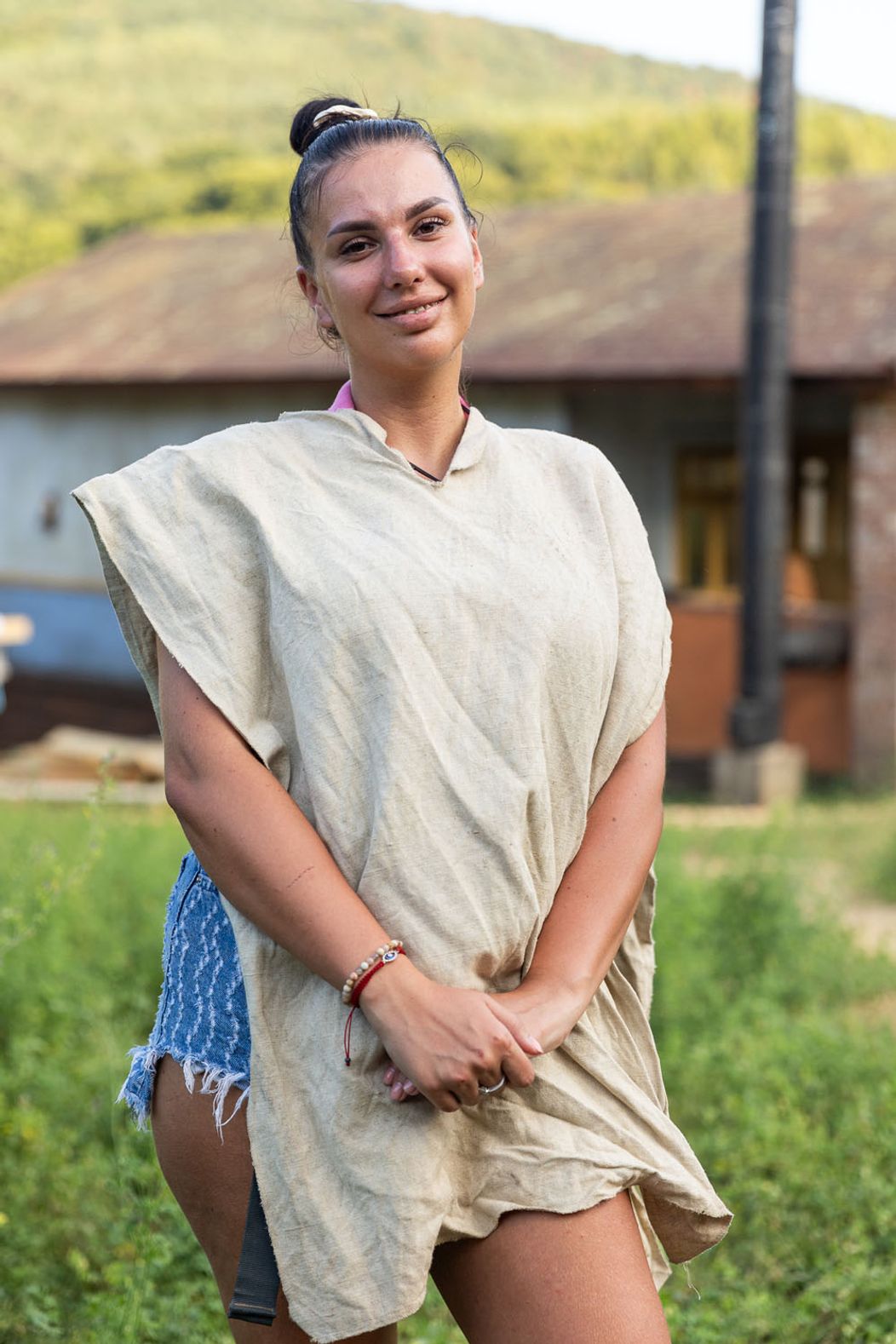 Zábery z 8. epizódy 16. série Farmy